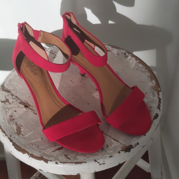 Red heels  | Style & Co. | Size 7.5 US - Picture 6 of 9